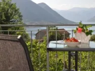 Izdavanje, jednosoban stan, 55m2, Dobrota, Kotor