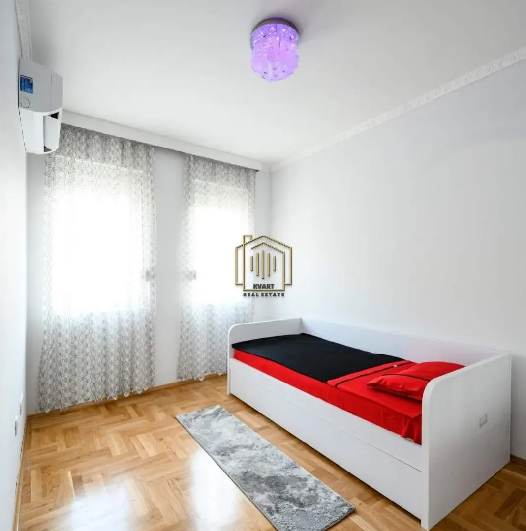 Rent, two bedroom apartment, 65m², Stari Aerodrom, Podgorica