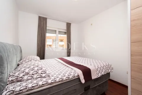 Rent, one bedroom apartment, 44m², Stari Aerodrom, Podgorica - image 7