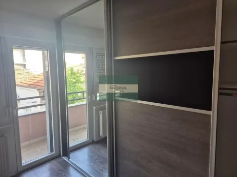 Izdavanje, dvosoban stan, 76m², Veliki park, Kragujevac - image 9