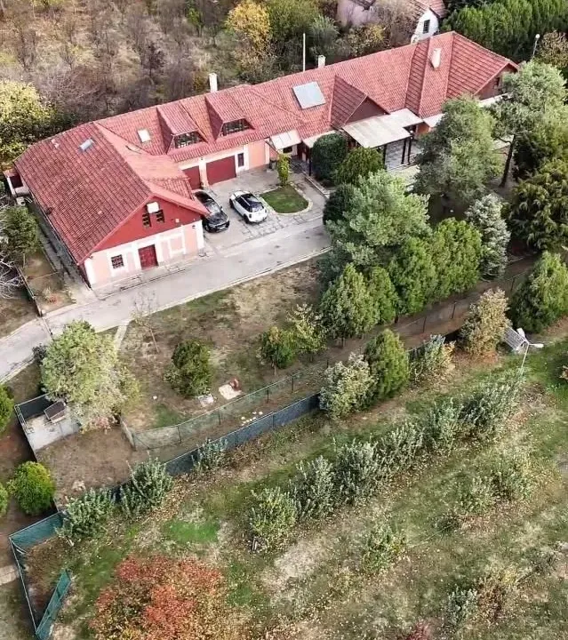 Prodaja, kuća, 481m², Bečej, Novi Sad