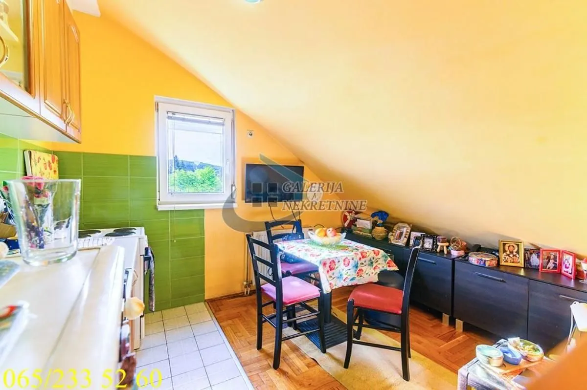 Prodaja, jednosoban stan, 31m², Kanarevo Brdo, Beograd