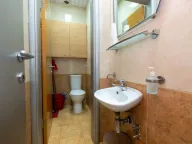 Izdavanje, poslovni prostor, 78m², Preko Morače, Podgorica - image 4