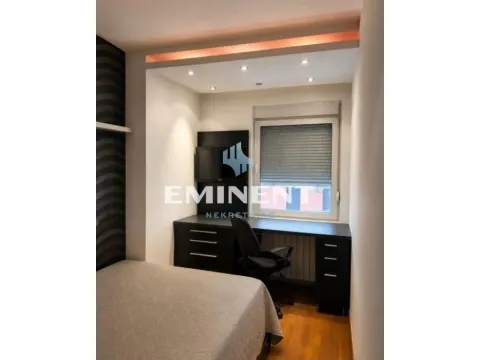 Rent, apartment, 45m², Đeram Pijaca, Beograd - image 5