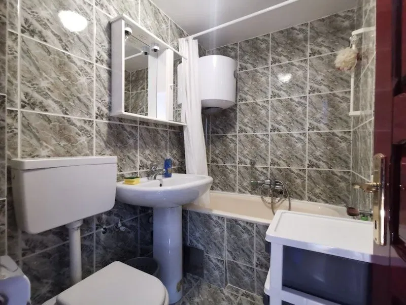 Sale, house, 489m², Zagorič, Podgorica