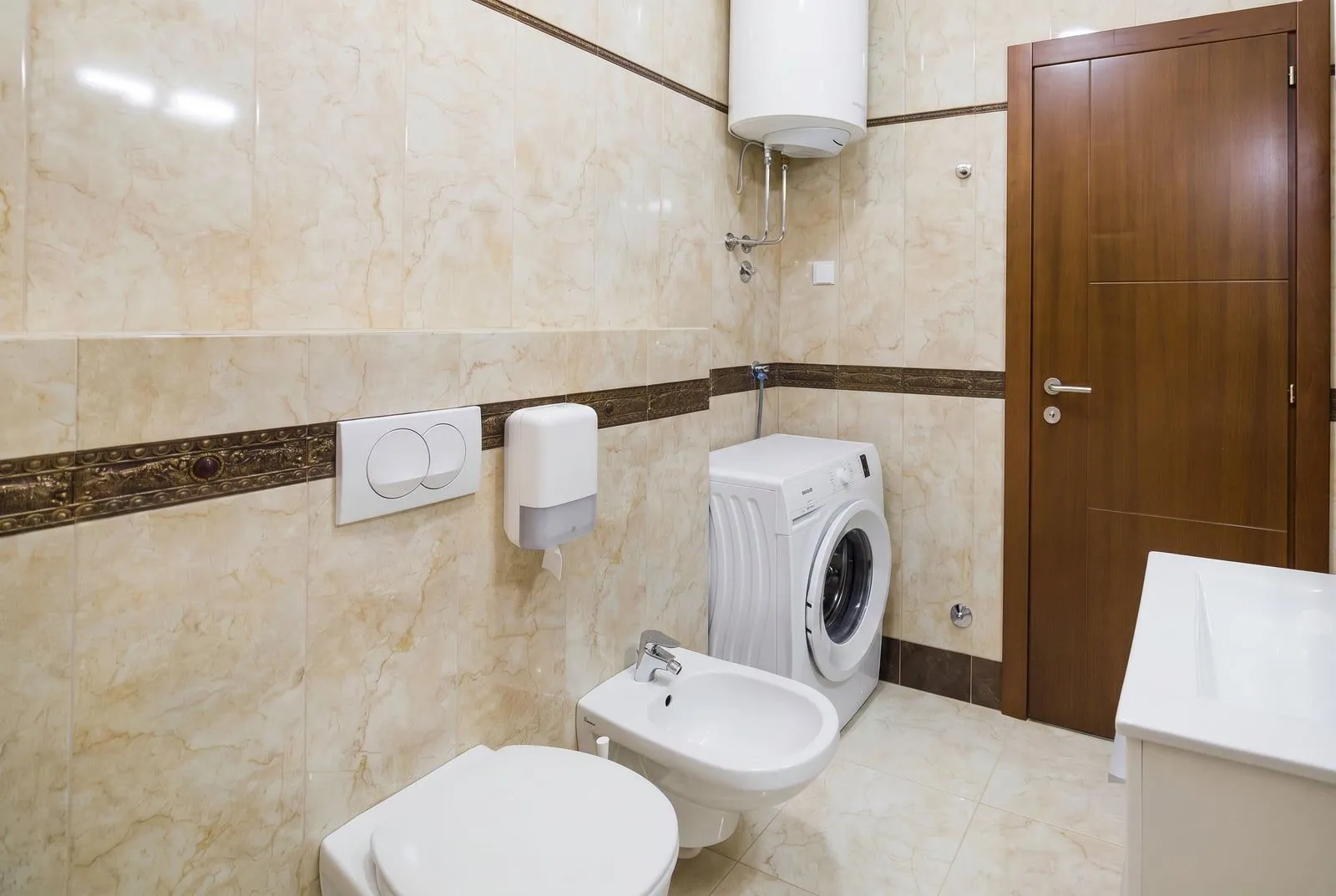 Prodaja, trosoban stan, 89m², Bečići, Budva