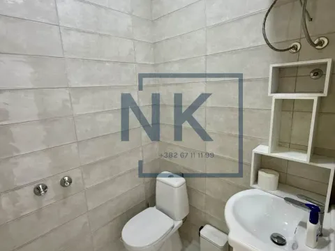 Izdavanje, poslovni prostor, 18m², 1 maj, Podgorica - image 5