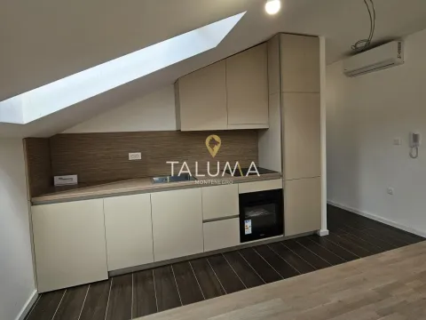 Prodaja, jednosoban stan, 44m², Tološi, Podgorica - image 2