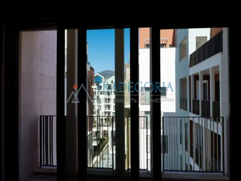 Prodaja, jednosoban stan, 56m², Tivat, Crna Gora - image 11