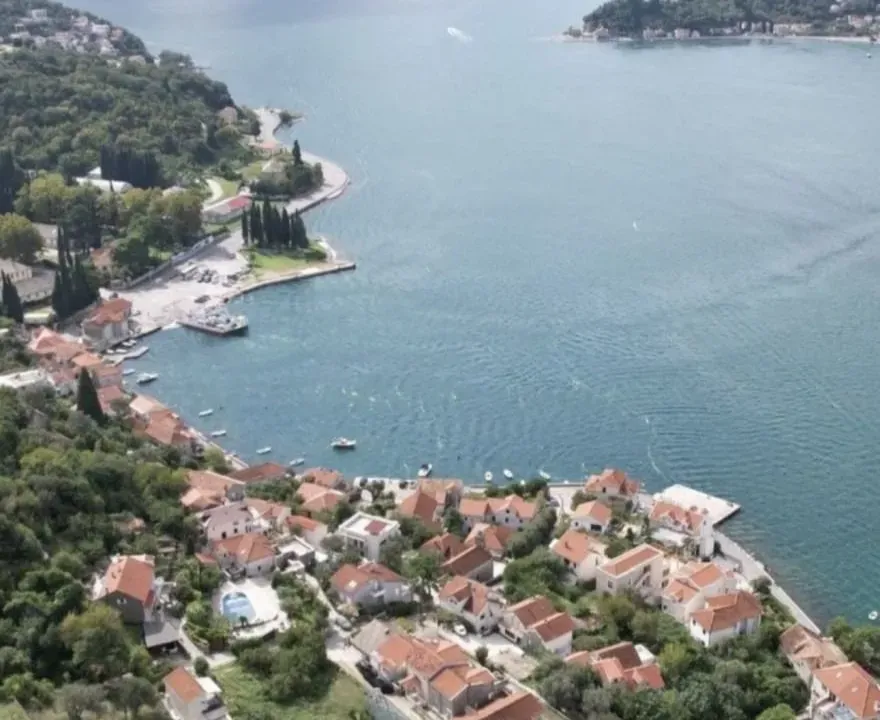 Prodaja, kuća, 156m², Lepetani, Tivat