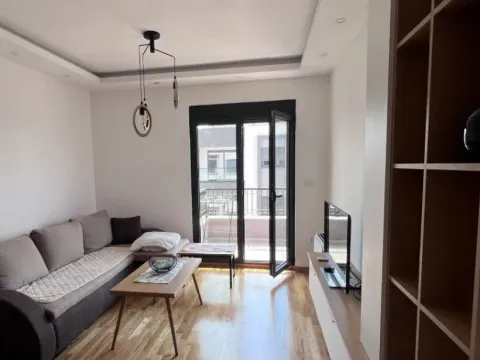 Izdavanje, jednosoban stan, 46m², Šušanj, Bar - image 10