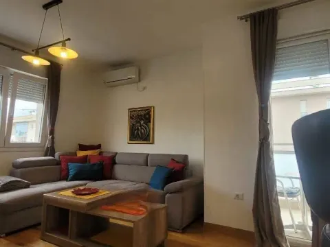 Sale, one bedroom apartment, 42m², City Kvart, Podgorica - image 4