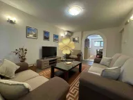 Izdavanje, jednosoban stan, 60m², Gorica C, Podgorica - image 2