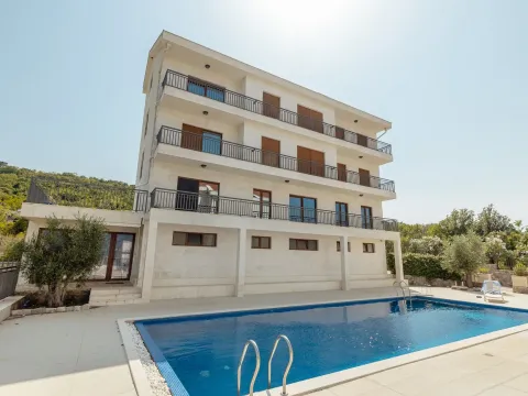Sale, three bedroom apartment, 113m², Đuraševići, Tivat - image 17