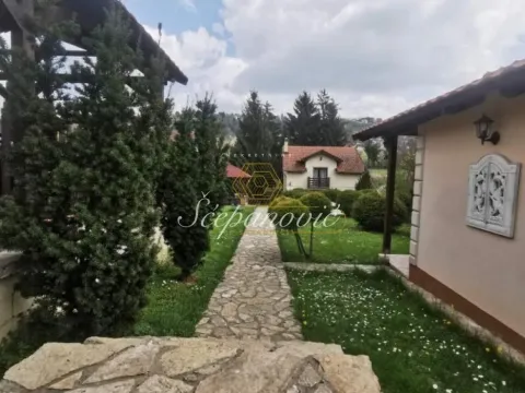 Prodaja, kuća, 191m², Petrovaradin, Novi Sad - image 14