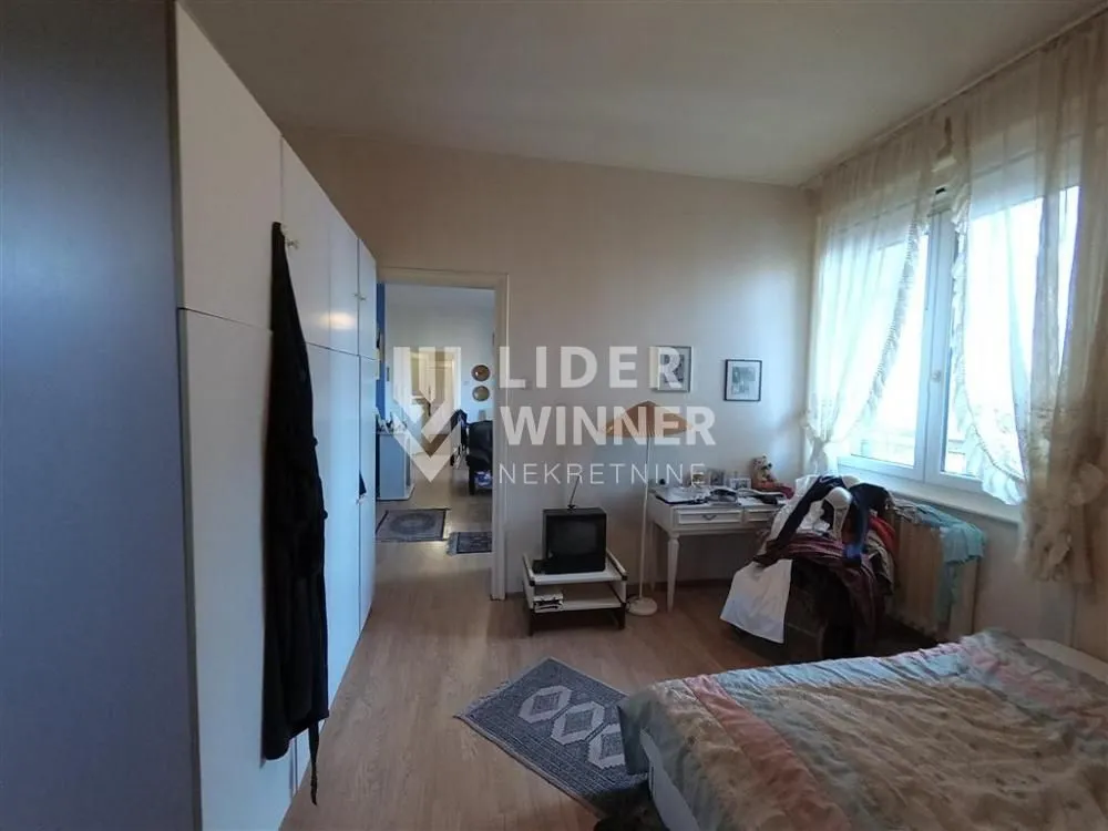 Sale, four bedroom apartment, 148m², Stari Grad, Beograd