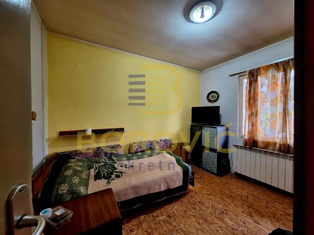 Sale, house, 259m², Voždovac Sve Podlokacije, Beograd