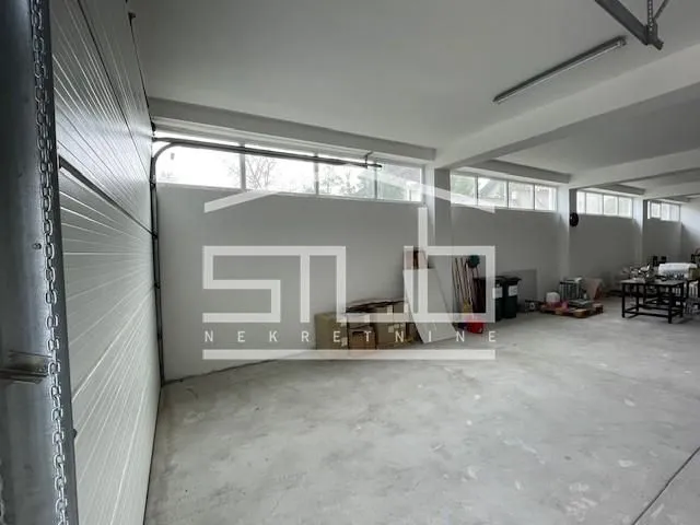Rent, office space, 600m², Vrčin, Grocka