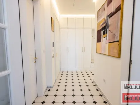 Rent, four bedroom apartment, 120m², Tatarsko brdo, Petrovaradin - image 18