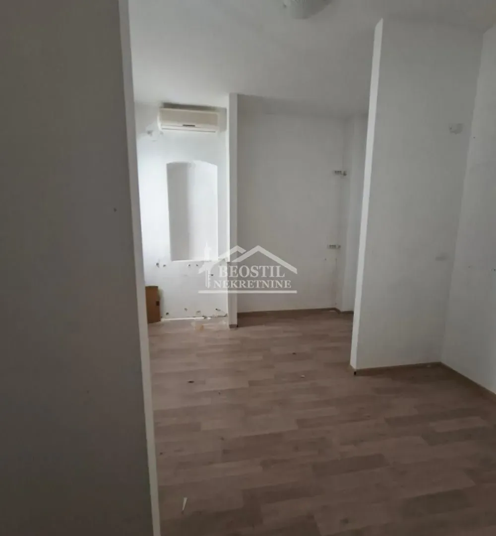 Rent, office space, 594m², Stari Grad, Beograd
