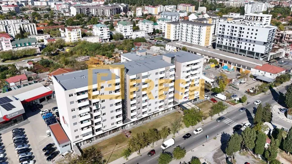 Prodaja, poslovni prostor, 122m², Tuški Put, Podgorica