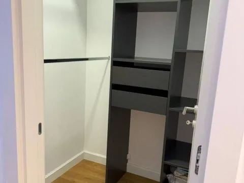 Prodaja, dvosoban stan, 77m², Centar, Bar - image 2