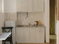 Izdavanje, garsonjera, 20m², Budva, Crna Gora - image 3