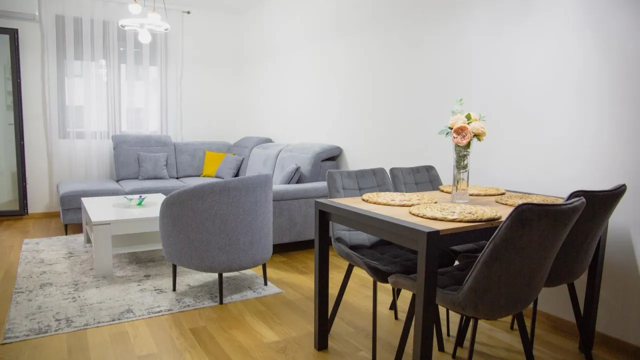 Izdavanje, stan, 49m², City Kvart, Podgorica