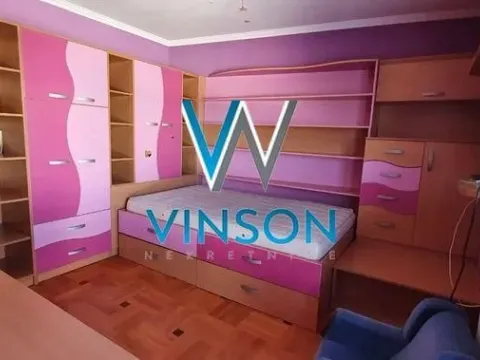 Izdavanje, četvorosoban stan, 198m², Petrovaradin, Novi Sad - image 8