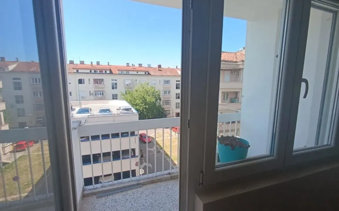 Prodaja, dvosoban stan, 88m², Centar, Podgorica