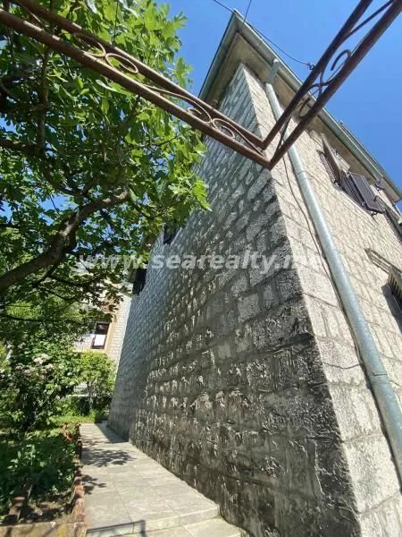 Sale, house, 190m², Dobrota, Kotor
