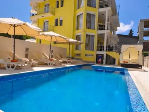 Prodaja, kuća, 450m², Bar, Crna Gora - image 1
