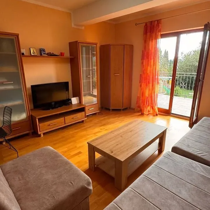 Sale, one bedroom apartment, 39m², Baošići, Herceg Novi