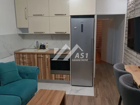 Izdavanje, jednosoban stan, 35m², Liman 2, Novi Sad Sve Podlokacije - image 2