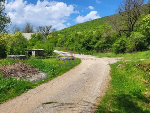 Zemljište in Nikšić