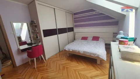 Izdavanje, četvorosoban stan, 101m², Novo naselje, Novi Sad - image 12