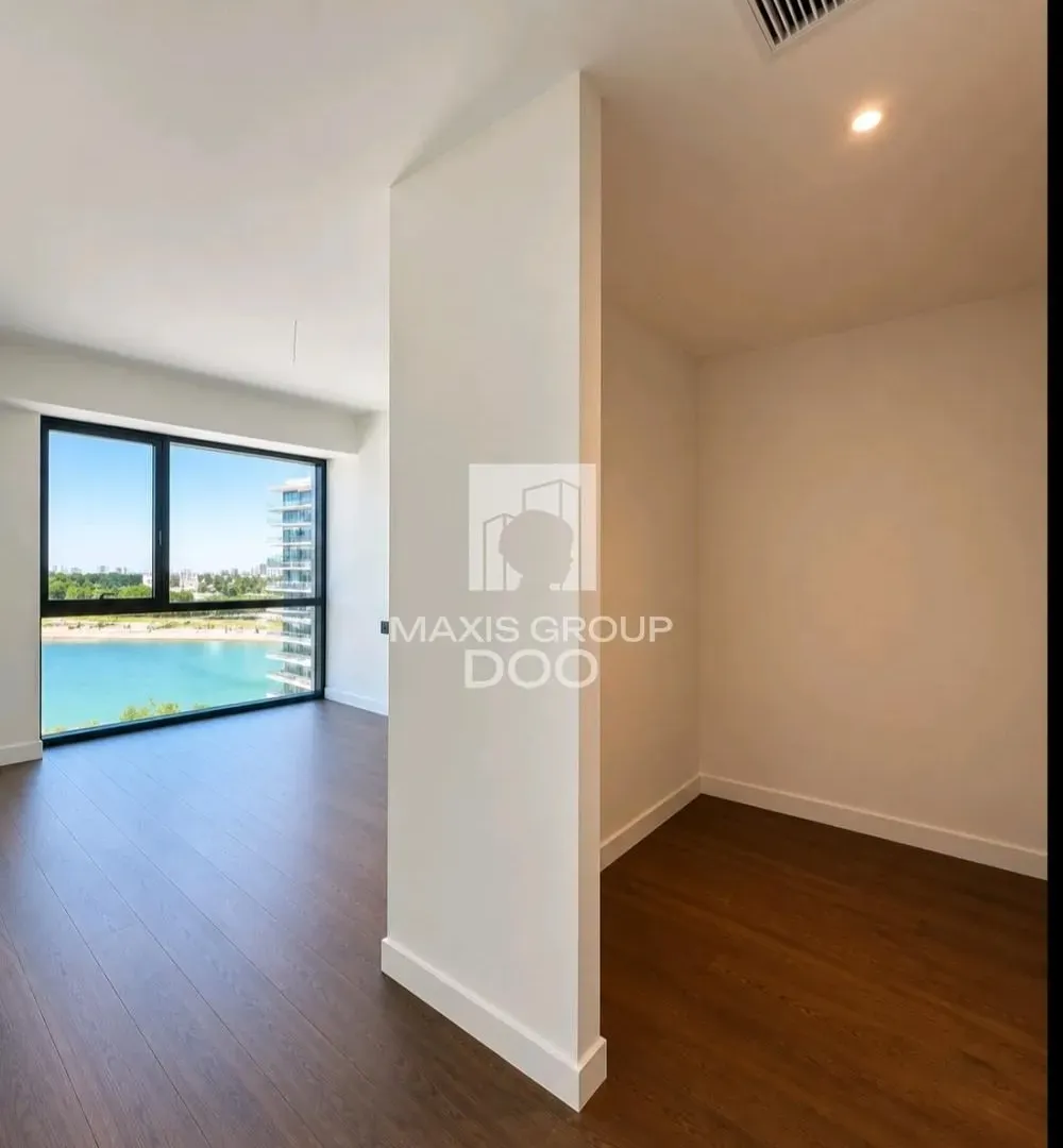 Sale, four bedroom apartment, 150m², Savski Venac, Beograd