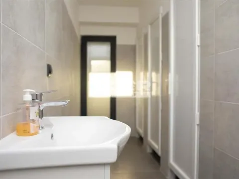 Rent, office space, 1450m², Karaburma, Palilula Sve Podlokacije - image 12