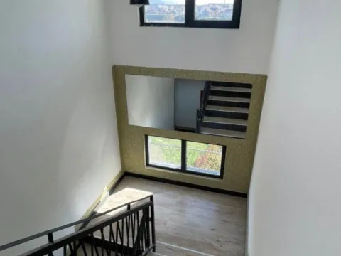 Prodaja, jednosoban stan, 32m², City Kvart, Podgorica - image 8