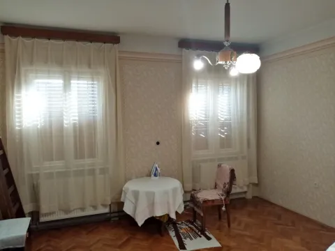 Prodaja, kuća, 159m², Centar, Subotica - image 3