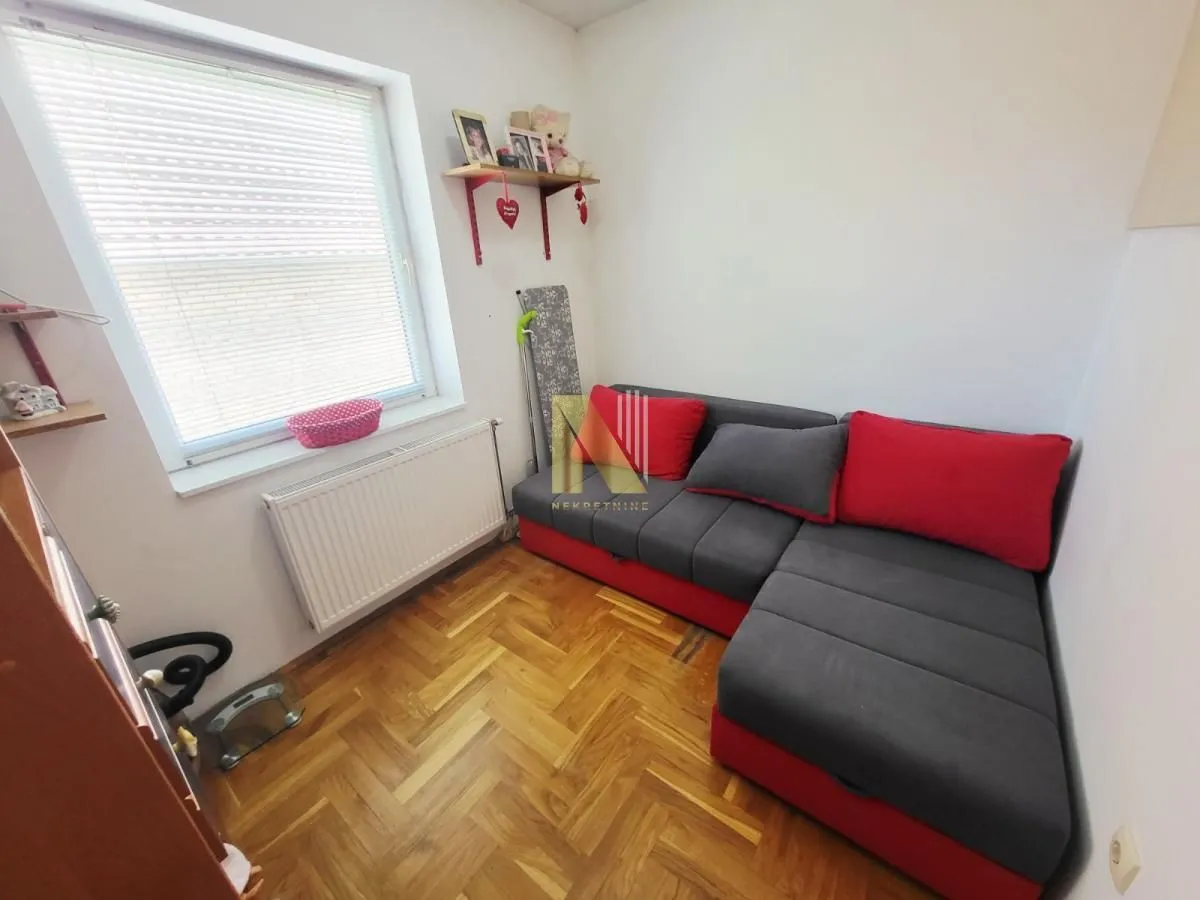 Prodaja, kuća, 119m², Rumenka, Novi Sad Sve Podlokacije