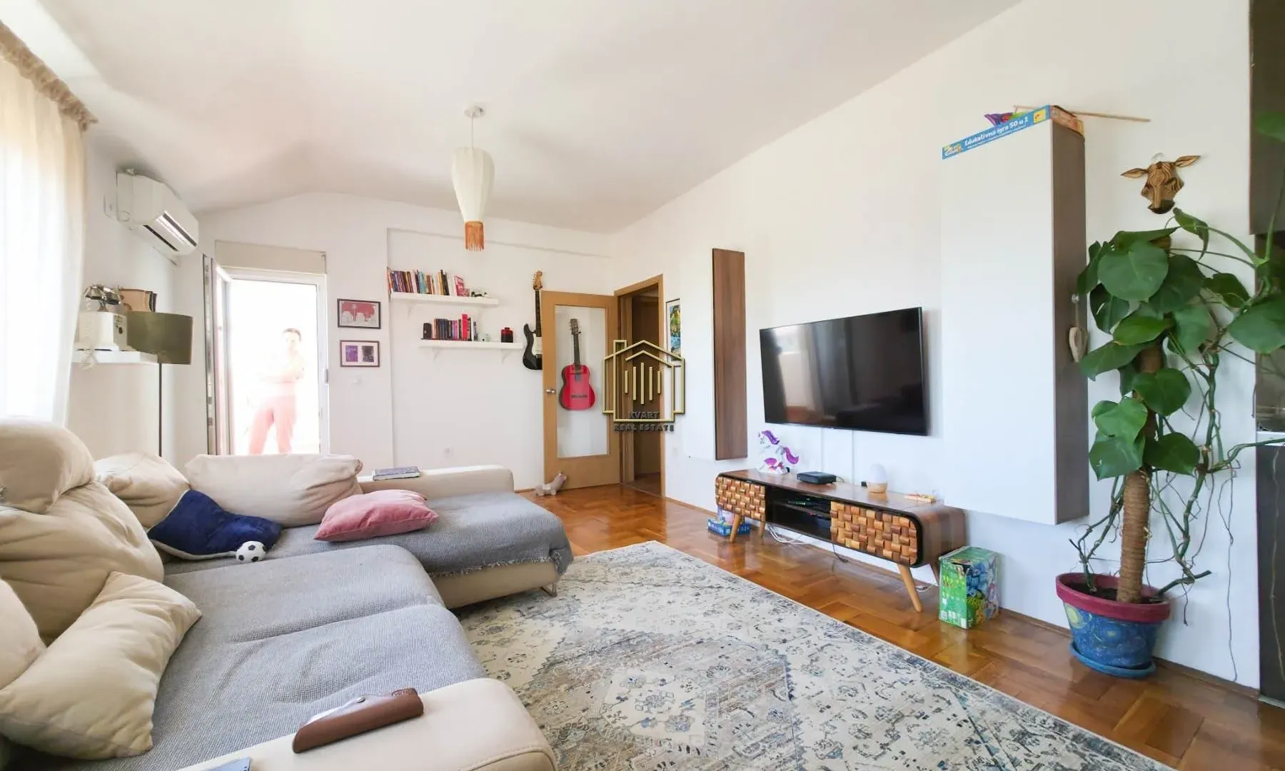 Prodaja, dvosoban stan, 61m², Tološi, Podgorica