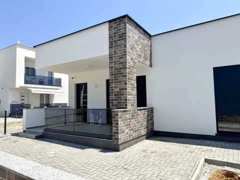 Sale, house, 86m², Donji Štoj, Ulcinj - image 3