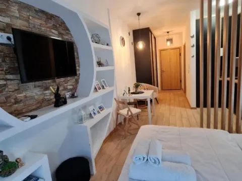 Prodaja, garsonjera, 27m², Bijeli Do, Budva