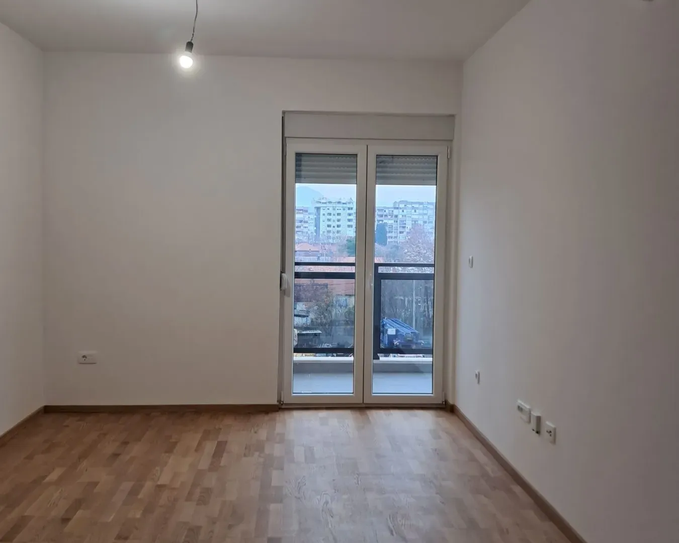 Rent, one bedroom apartment, 45m², Pobrežje, Podgorica