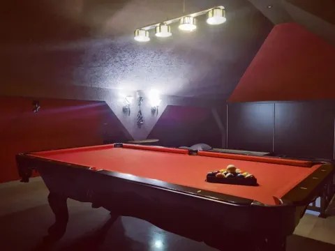 Prodaja, kuća, 280m², Zemun Ugrinovci, Zemun Sve Podlokacije - image 7