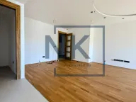 Prodaja, trosoban stan, 112m², Stari Aerodrom, Podgorica - image 4