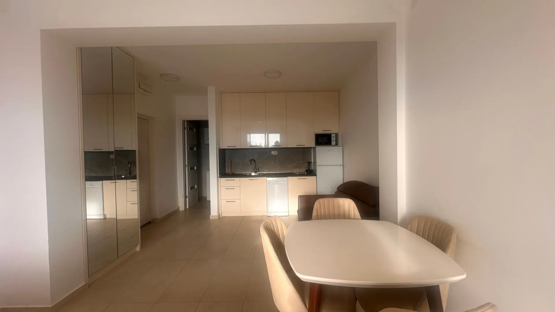 Sale, studio apartment, 36m², Pržno, Budva