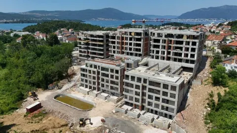 Prodaja, garsonjera, 27m², Mrčevac, Tivat - image 17