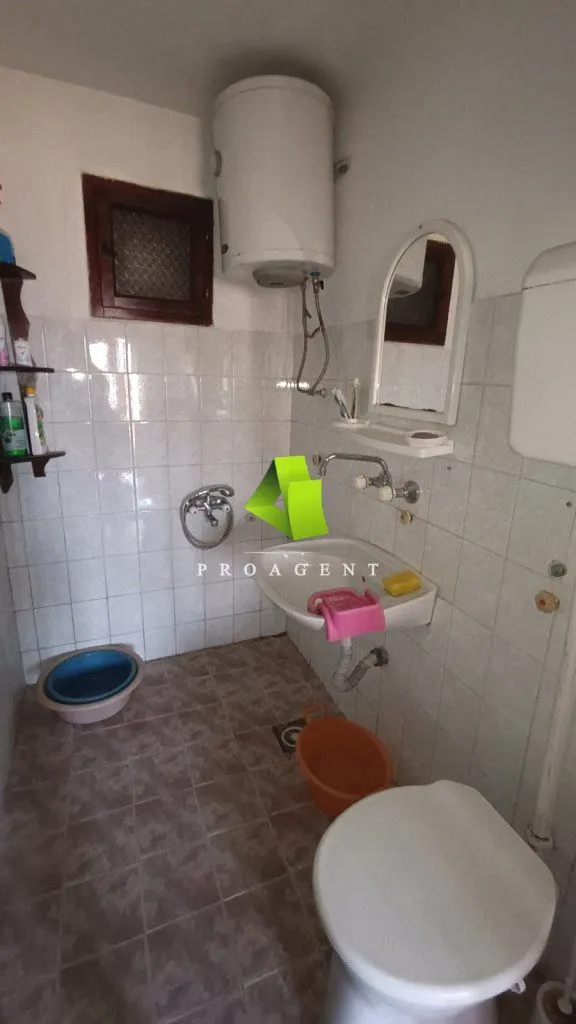 Prodaja, kuća, 66m², Gadžin Han, Srbija